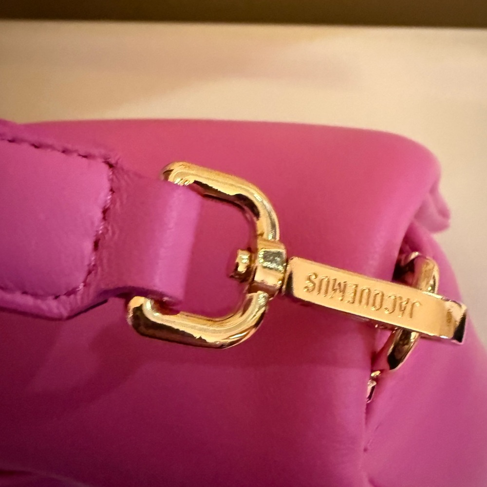 Jacquemus Vibrant Pink Le Bambimou Crossbody Bag - Picture 11 of 11